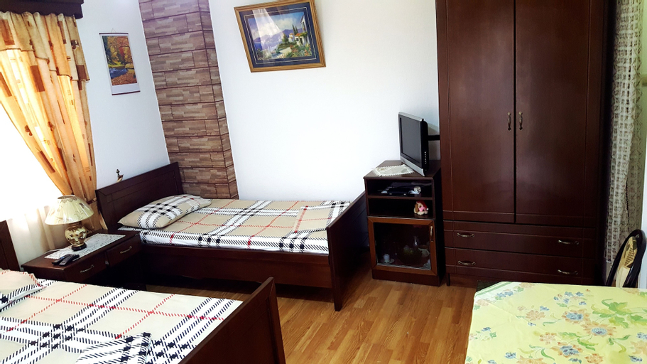 Berberi Guest House, Pogradecit