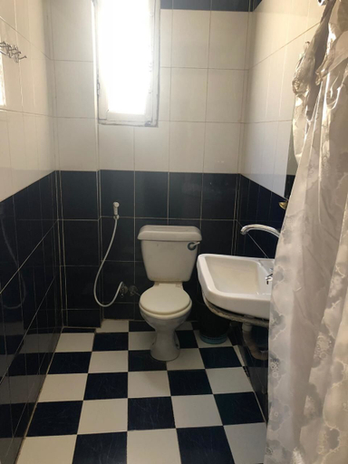 Bathroom 5, Venus Hostel, Luxor