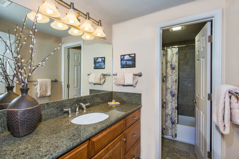 Tahoe Lakeshore Lodge & Spa, El Dorado