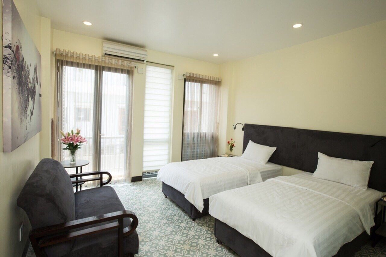 Bedroom 3, Smart Home Group, District 1