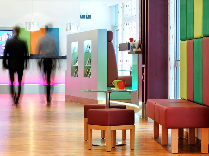 Public Area 2, Premier Inn Stuttgart Bad Cannstatt, Stuttgart