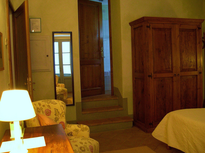 Bedroom 4, La Locanda Volpaia, Siena