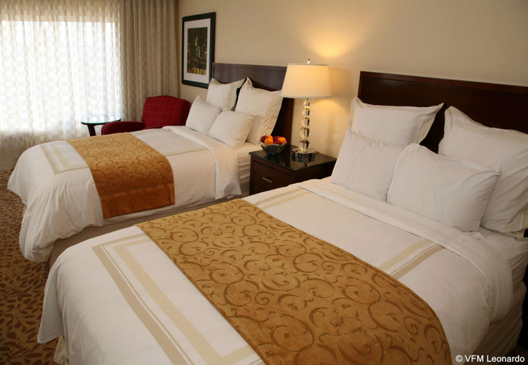 Bedroom 3, Cincinnati Marriott at RiverCenter, Kenton