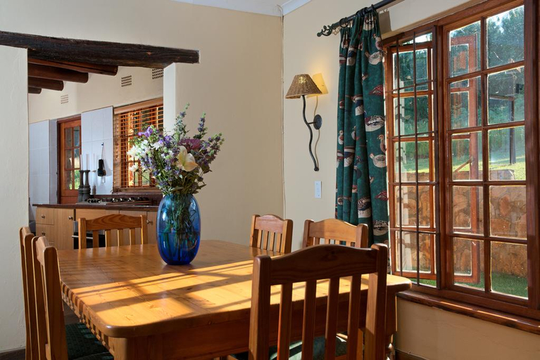 Bedroom 5, Stonecutters Lodge, Ehlanzeni