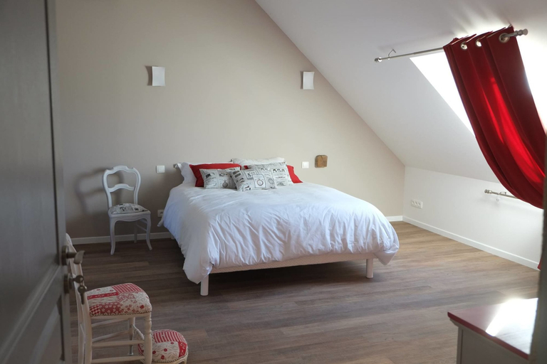 Bedroom 2, La Loubertine, Saône-et-Loire