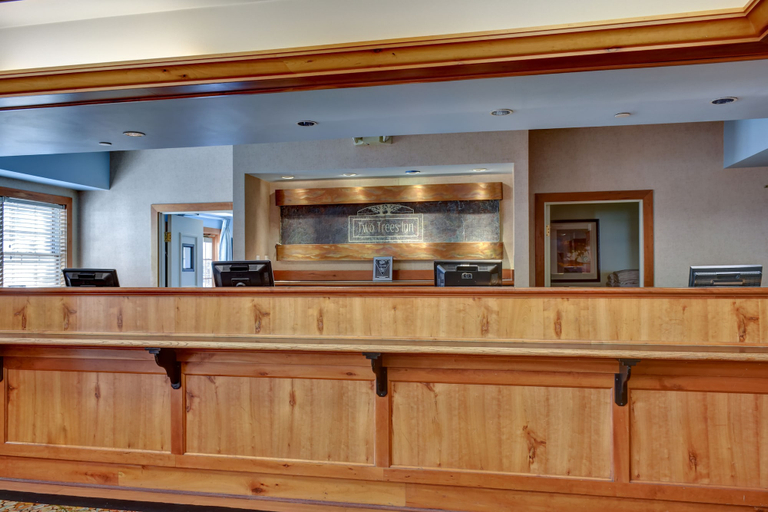 Public Area 3, Two Trees Inn, New London