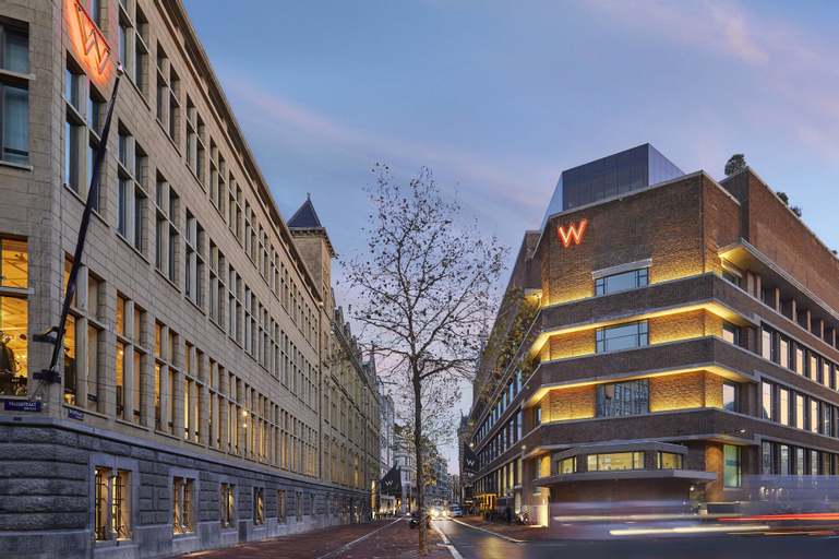 W Amsterdam, Amsterdam