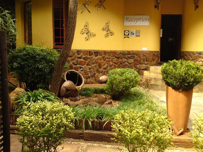 Public Area, Lapalosa Lodge, City of Tshwane