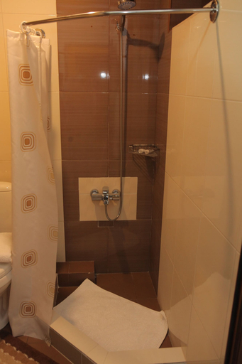Bathroom 4, Daniel Boutique Hotel, Yerevan