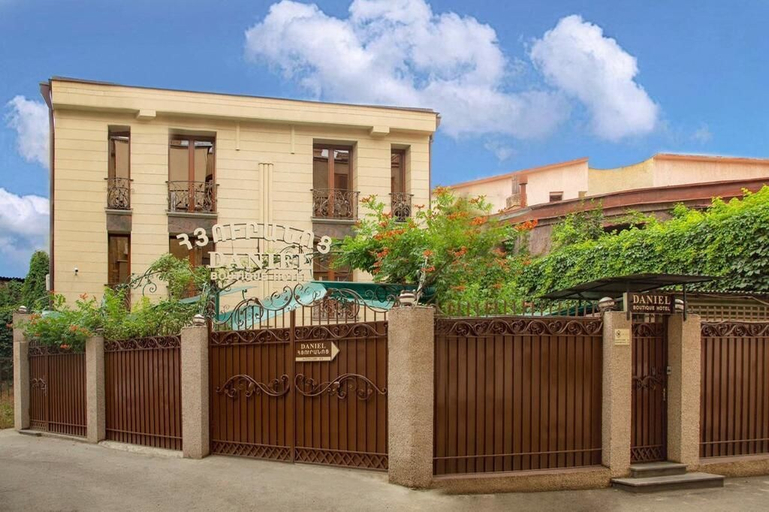 Exterior & Views 2, Daniel Boutique Hotel, Yerevan