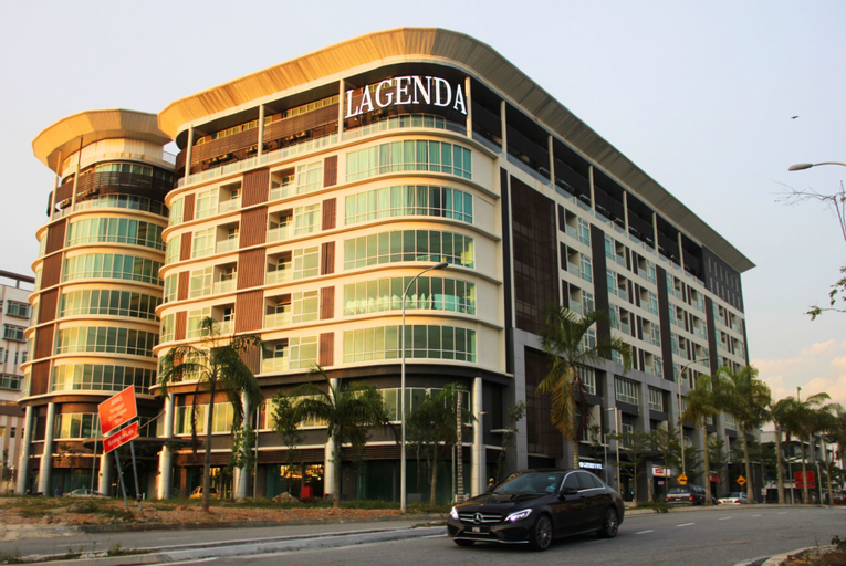 Grand Sri Lagenda, Hulu Langat