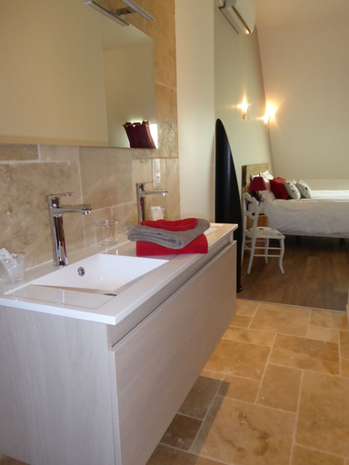 Bathroom 4, La Loubertine, Saône-et-Loire