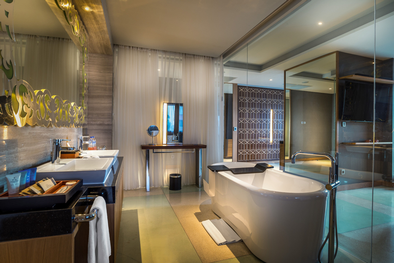 Bathroom 4
