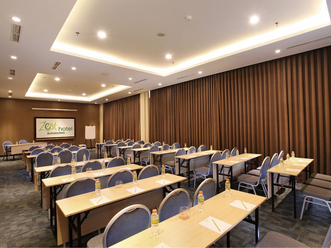 Business Facilities 29