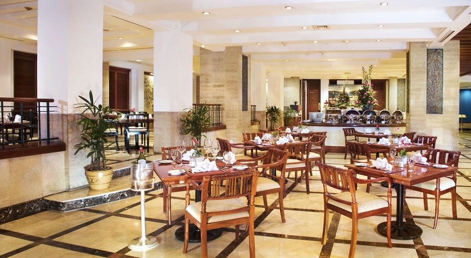 Food & Drinks 4, The Media Hotel & Towers, Central Jakarta