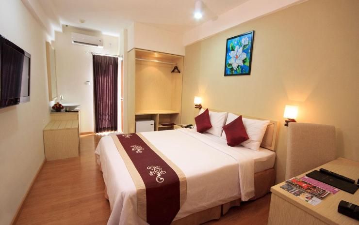 Bedroom 13