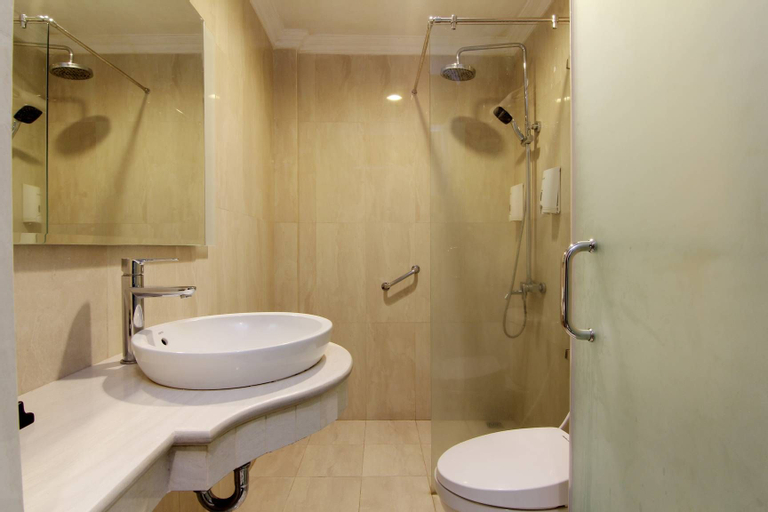 Bathroom 4