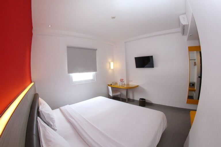 Bedroom 23