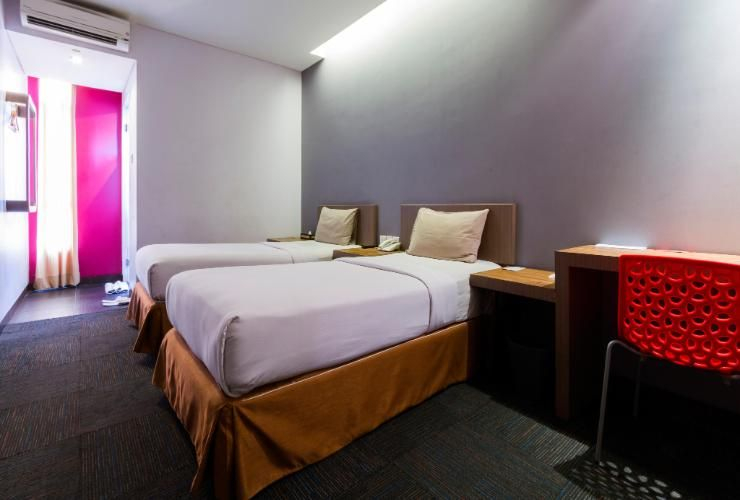 Plan B Hotel Padang, Padang