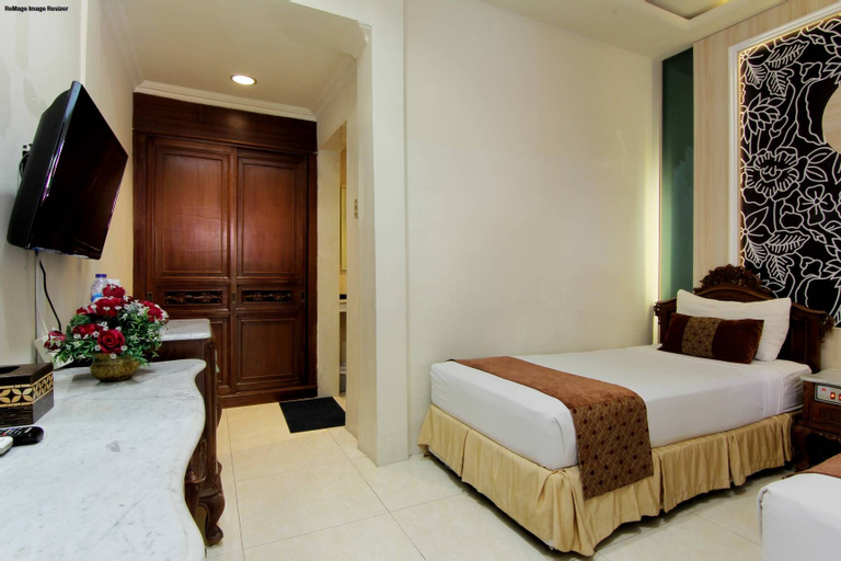 Bedroom 6