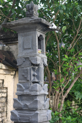 Clamonic House by Madhava, Badung