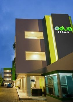 Exterior & Views 1, Hotel IXO Bekasi, Bekasi