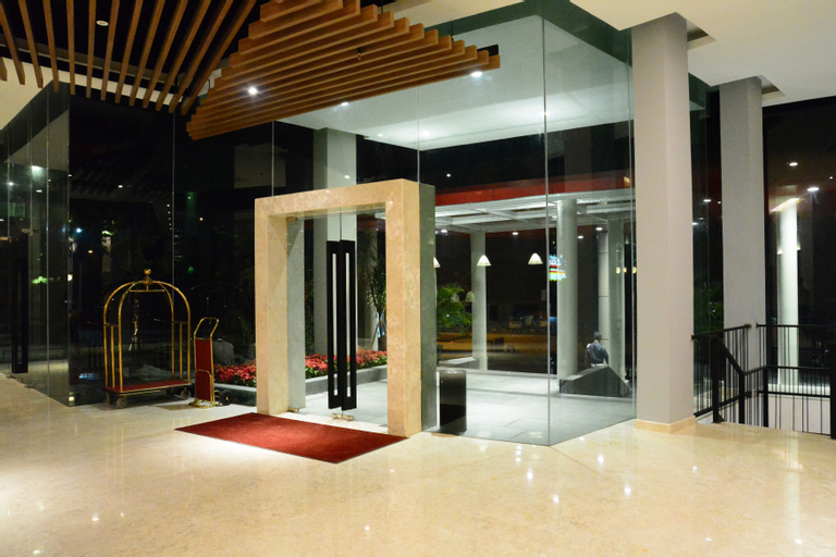 Public Area 11