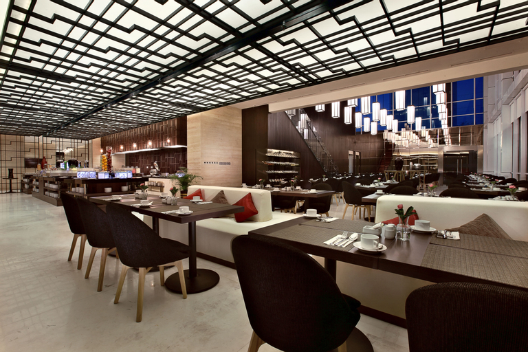 Food & Drinks 4, Aston Priority Simatupang Hotel & Conference Center, South Jakarta