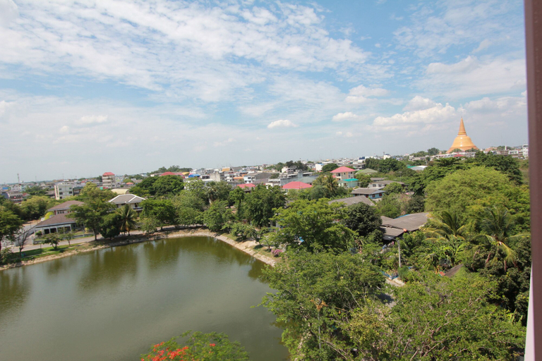 Others 5, Kamon Thara, Muang Nakhon Pathom