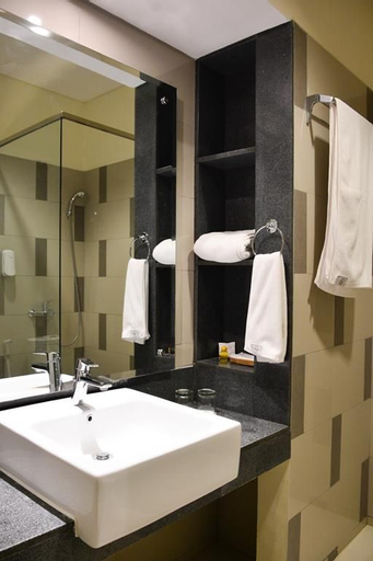 The Wujil Resort and Conventions Semarang, Semarang