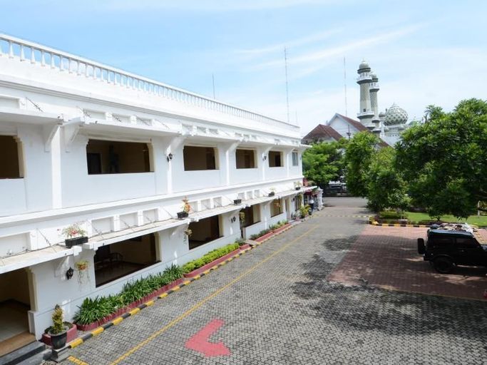 Hotel Pelangi Malang, Malang