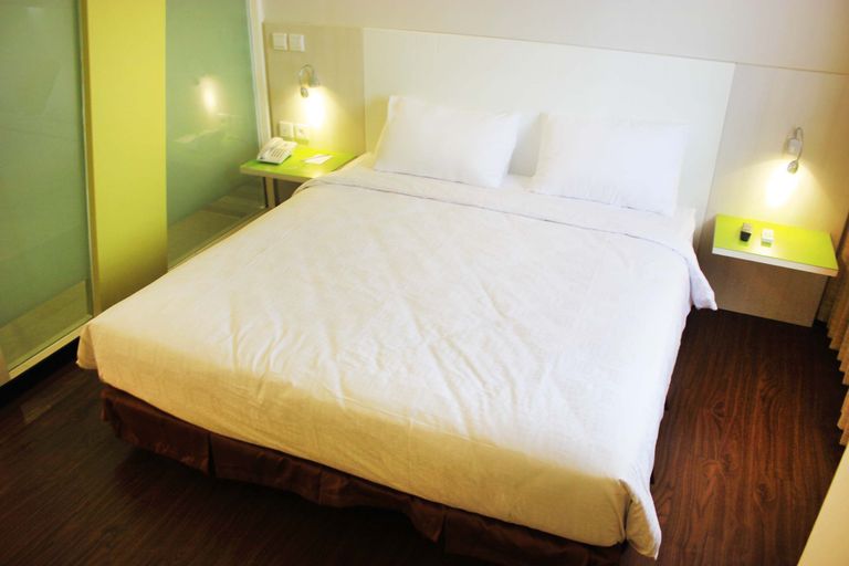 Everbright Hotel Ambon, Ambon
