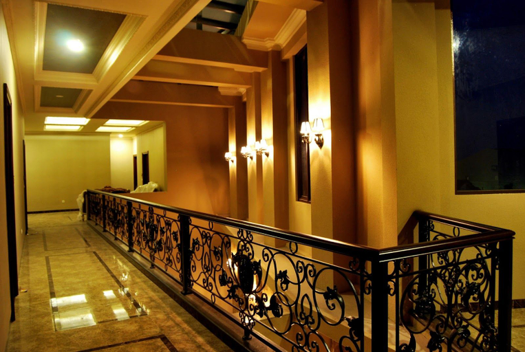 Public Area 2, Apple Green Hotel, Malang