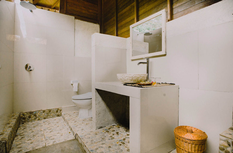 Bathroom 4