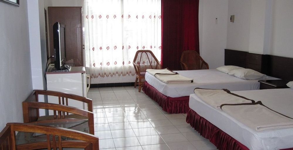 Bedroom 2, Hotel Santosa Malang, Malang