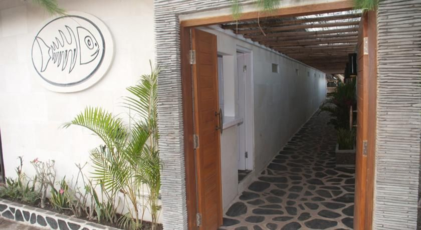 Others 5, Scallywags Smugglers, Lombok