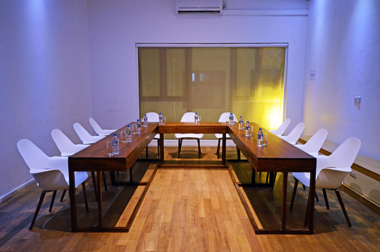 Others 2, Ocean Edge Suites & Hotel Colombo, Thimbirigasyaya