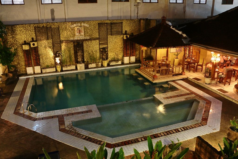Taman Sari Resort Legian Hostel, Badung