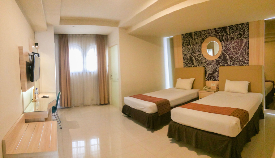 Bedroom 3, Hotel Grand Rosela, Yogyakarta