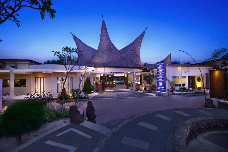 ASTON Sunset Beach Resort - Gili Trawangan, Lombok