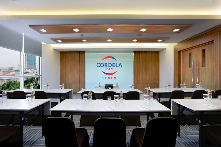Business Facilities 19