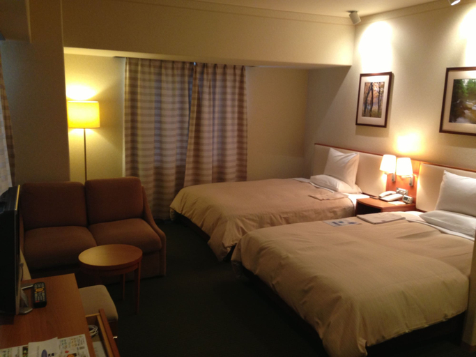 Bedroom 3, Hotel Rich & Garden Sakata, Sakata
