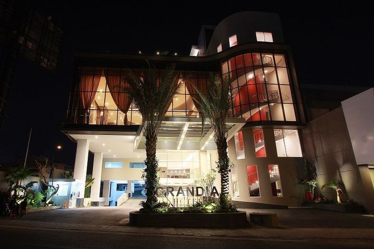 Grandia Hotel Cihampelas, Bandung