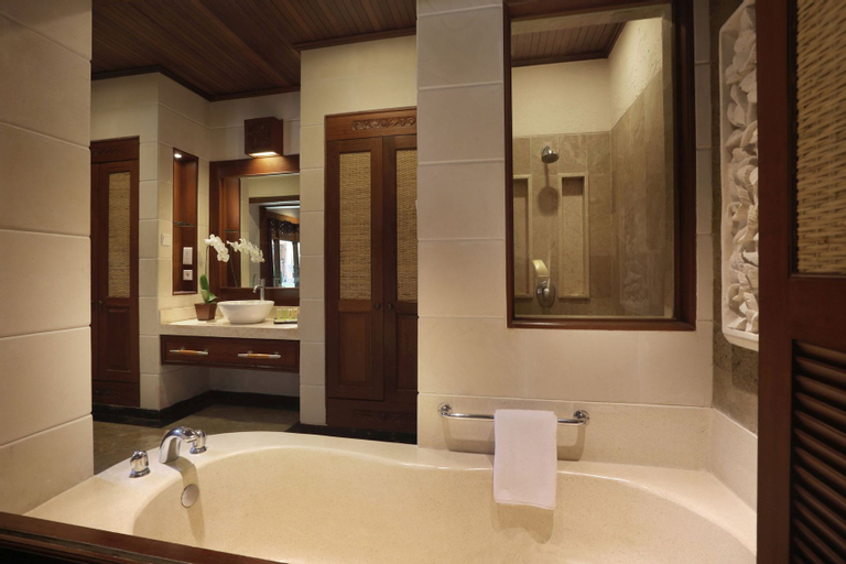 Bedroom 4, Bali Tropic Resort and Spa, Badung