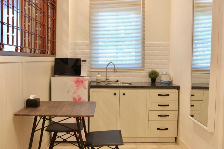 Dining Room 3