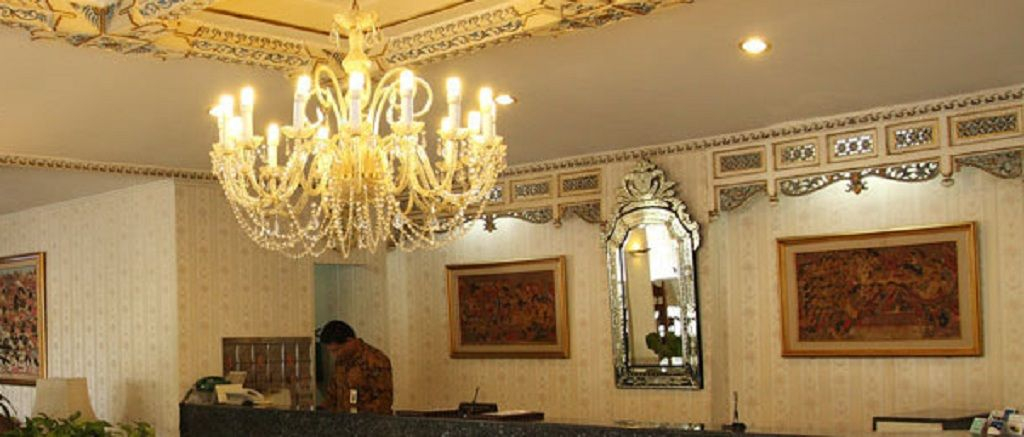 Riyadi Palace Hotel Solo, Solo