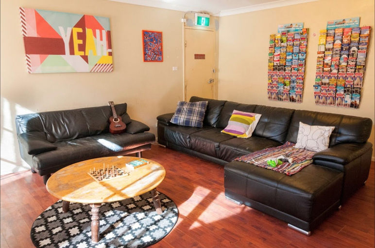 Public Area 1, Balmain Backpackers, Sydney