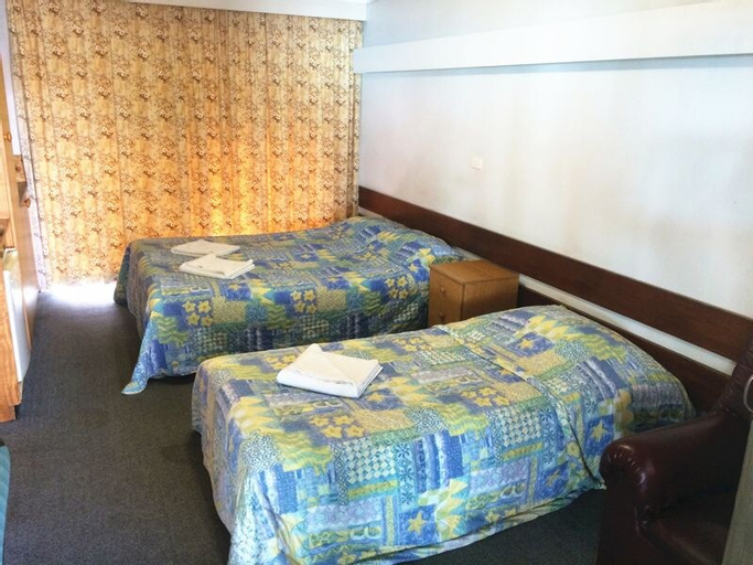 Bedroom 9