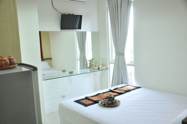 Metro House, Surabaya