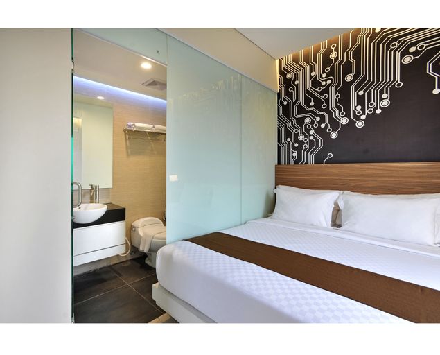 Bedroom 2, The Life Hotel Surabaya, Surabaya